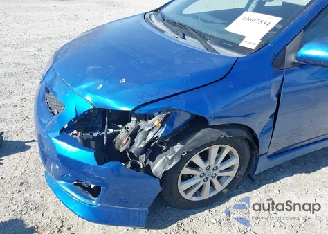 2010 Toyota Corolla S z USA, uszkodzony, nr VIN 1NXBU4EE3AZ223650